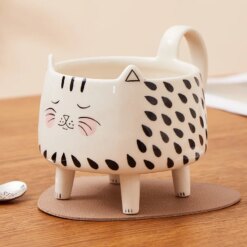 Cat shaped mug